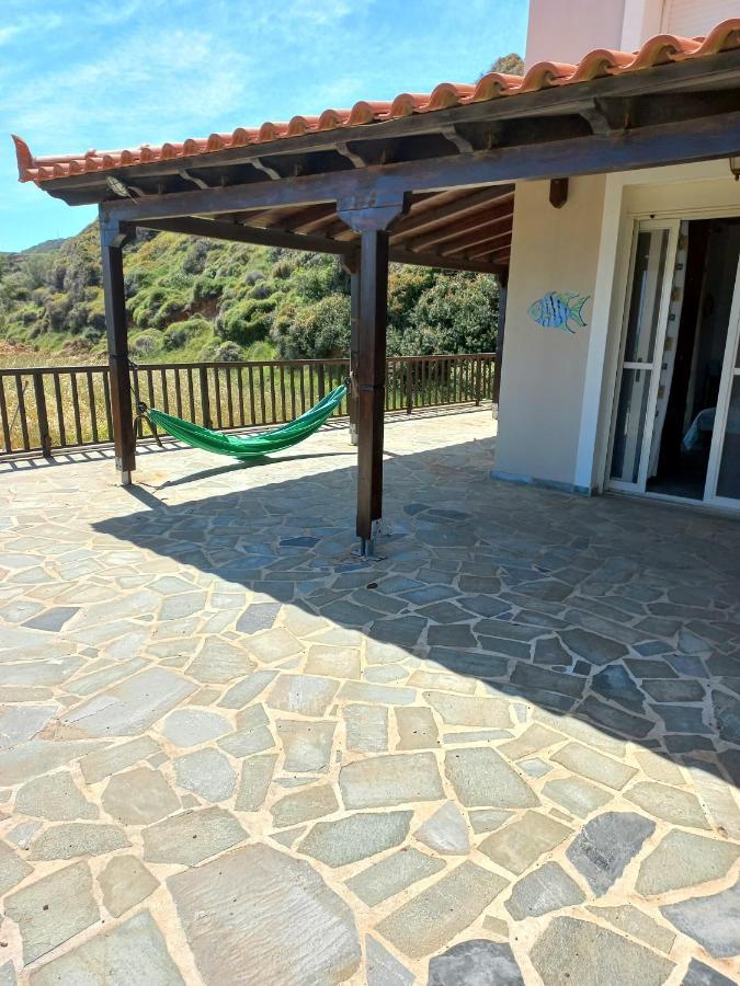 Villa Dimitra Mourteri Bagian luar foto