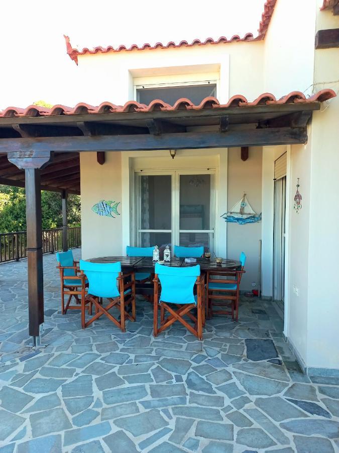 Villa Dimitra Mourteri Bagian luar foto