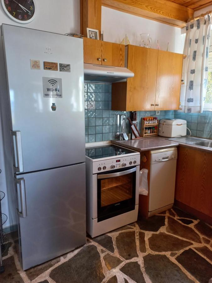 Villa Dimitra Mourteri Bagian luar foto