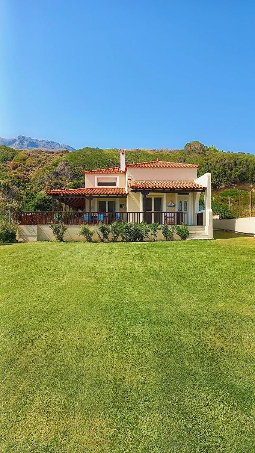 Villa Dimitra Mourteri Bagian luar foto